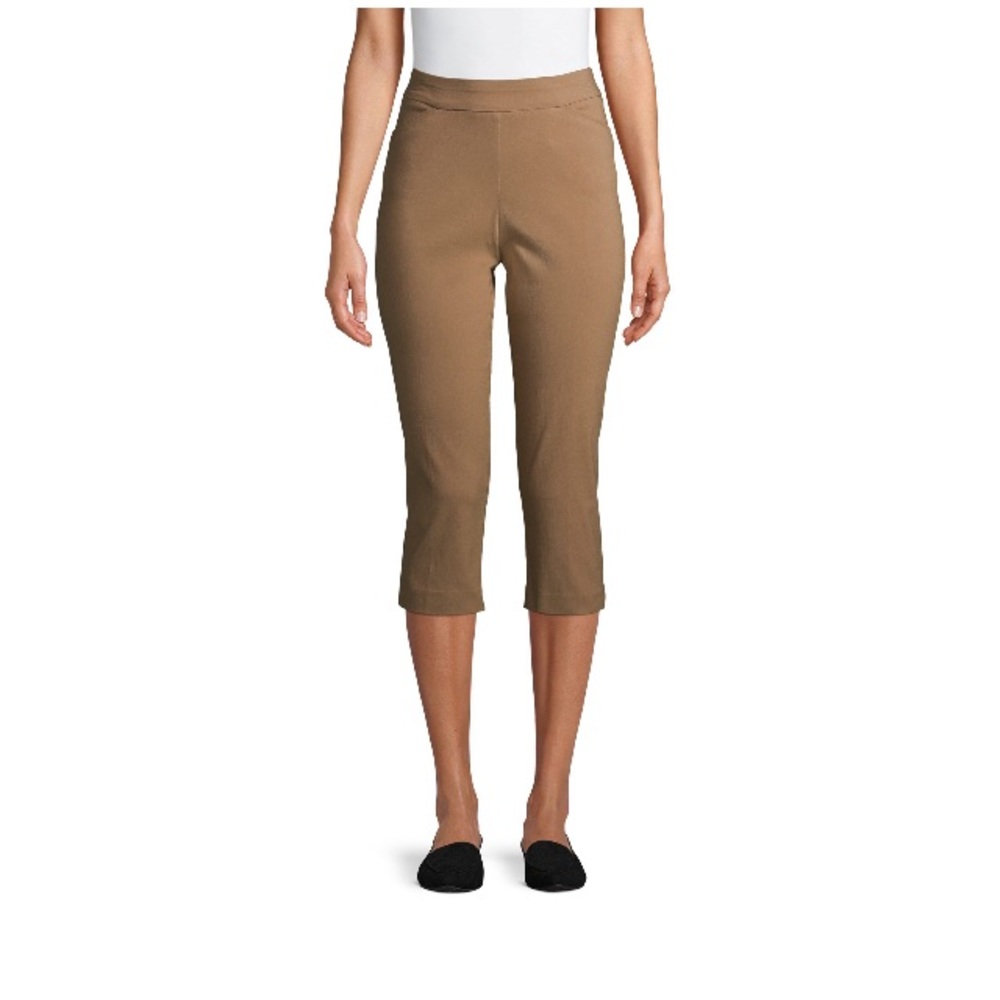 NWT Time and Tru Women's Millennium Capri Pants